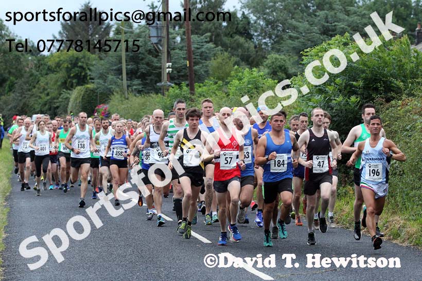Morpeth 10k Road Race (North Eastern Champs. 10k). Photo: David T. Hewitson/Sports for All Pics